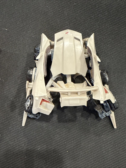 Transformers Dark of the Moon Deluxe Class Sideswipe No Weapon Has All Pannels - toyscardscomics