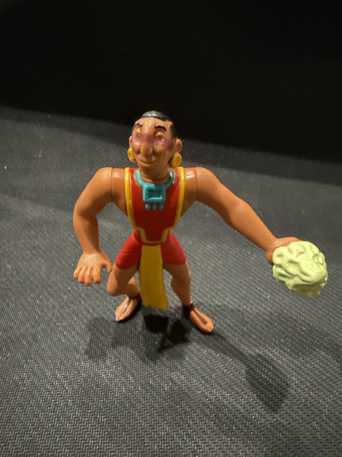 TZEKEL - KAN EL DORADO 4.2” ACTION FIGURE BURGER KING TOY (PRE - OWNED) 2000 - toyscardscomics