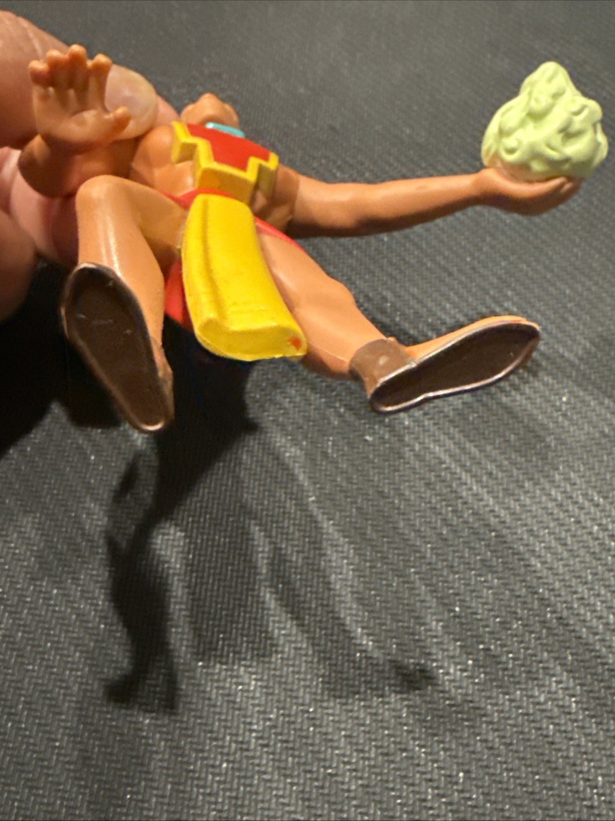 TZEKEL - KAN EL DORADO 4.2” ACTION FIGURE BURGER KING TOY (PRE - OWNED) 2000 - toyscardscomics