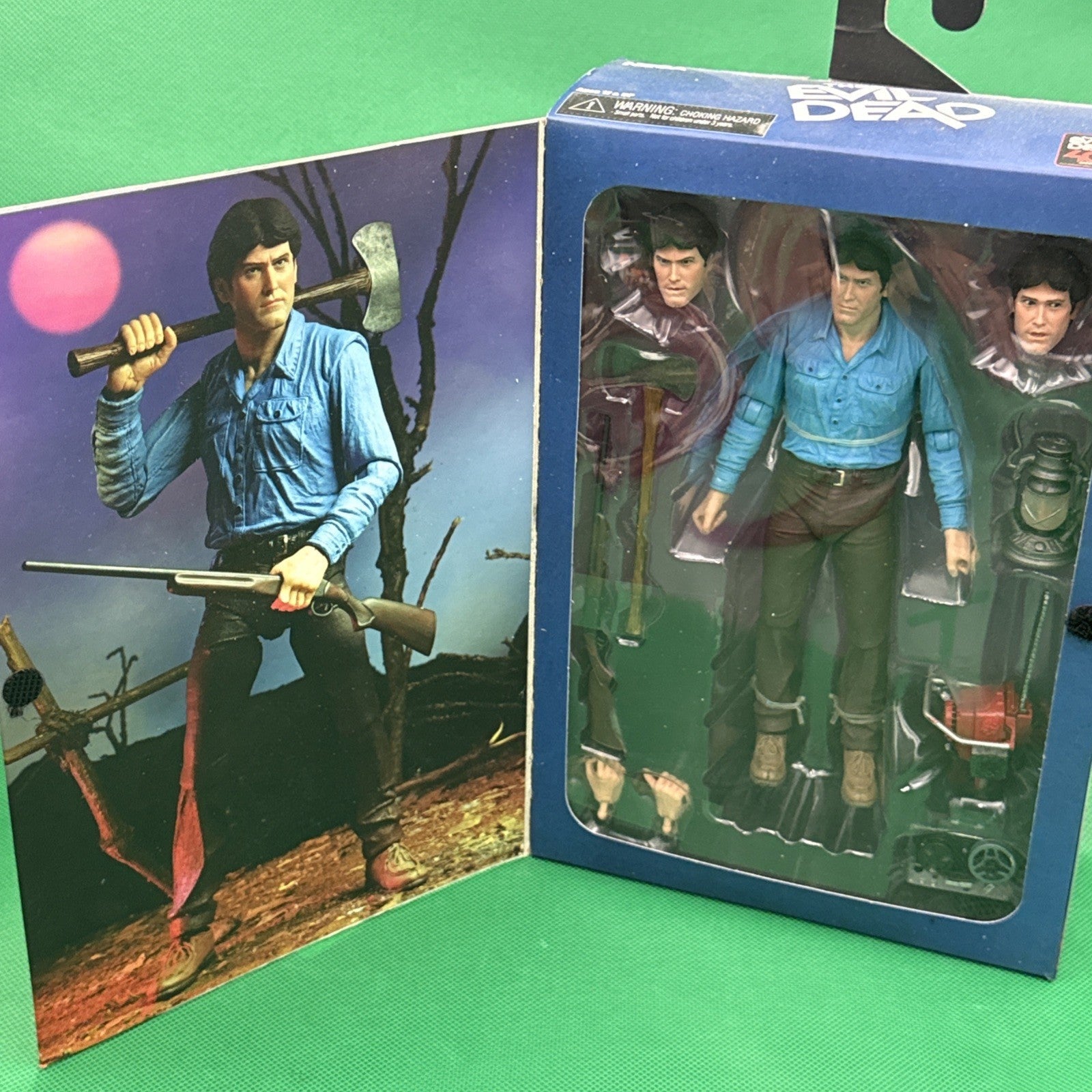 Ultimate Ash 7" Figure NECA Evil Dead 40th Anniversary Target Haulathon 2022 - toyscardscomics