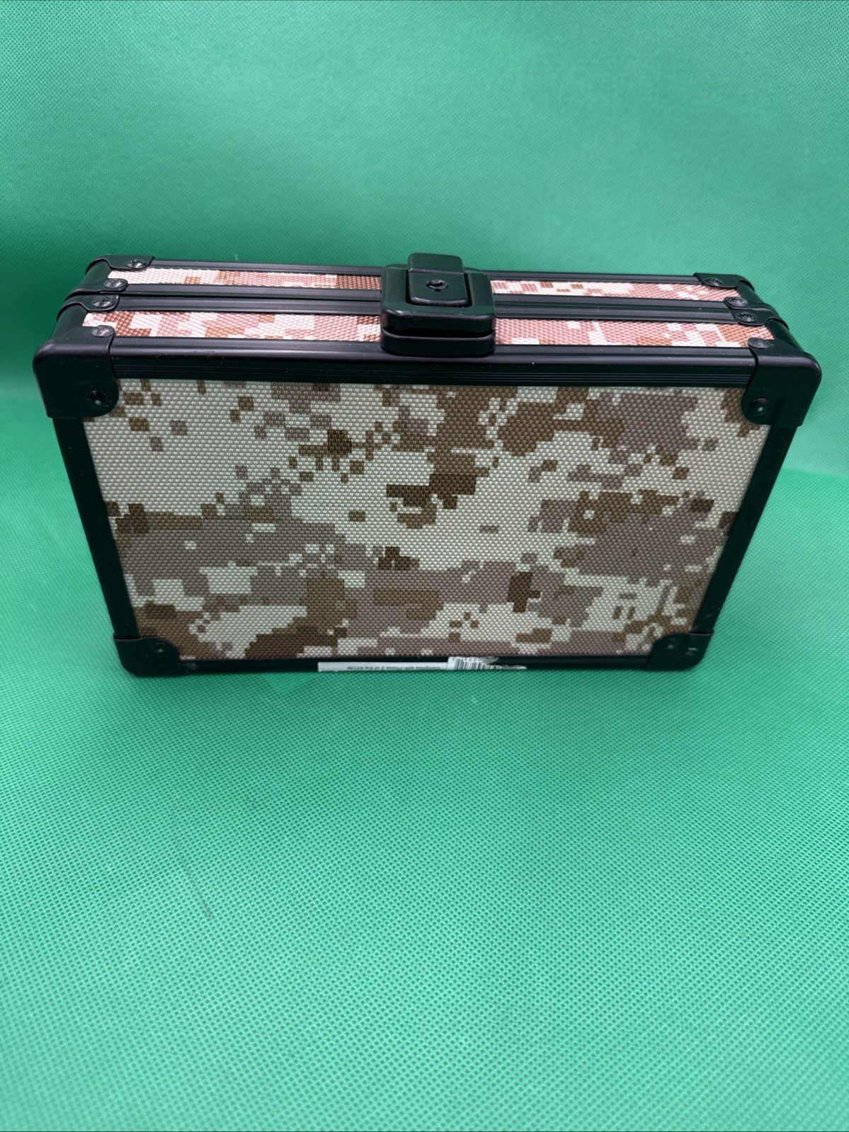 Vaultz Star Camo Box - toyscardscomics