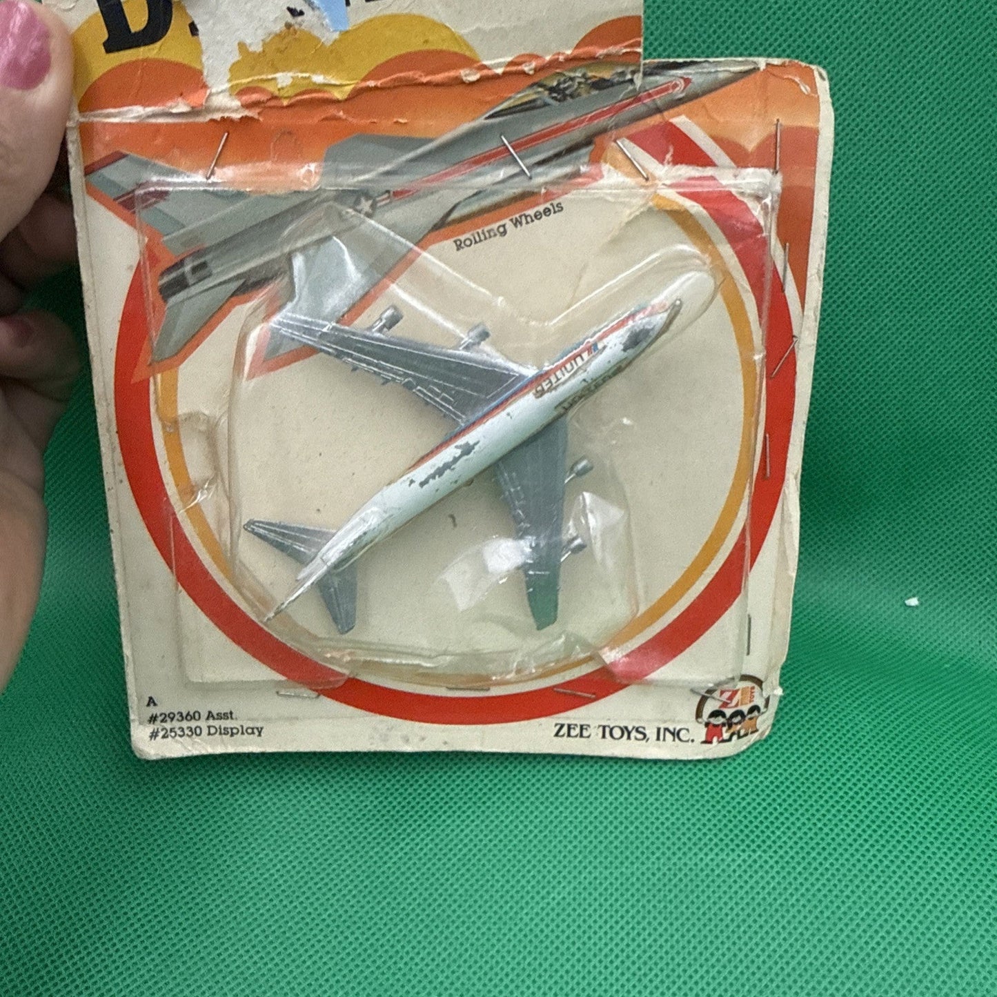 Vintage 1982 Dyna - Flites Diecast Model United Airlines Airplane 737 - toyscardscomics