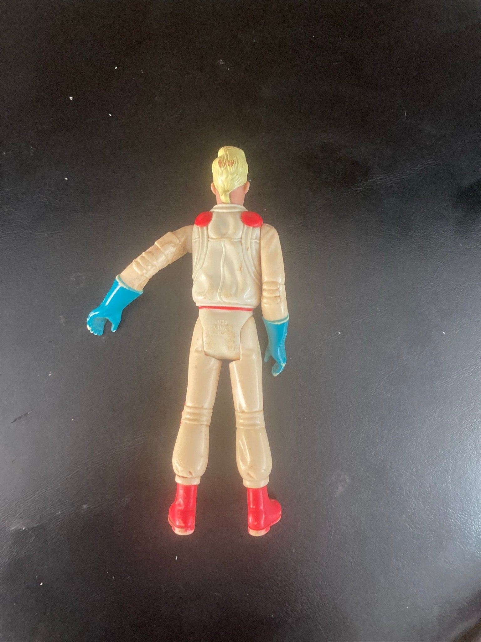 Vintage 1987 Kenner The Real Ghostbusters Fright Feature EGON SPENGLER Figure - toyscardscomics
