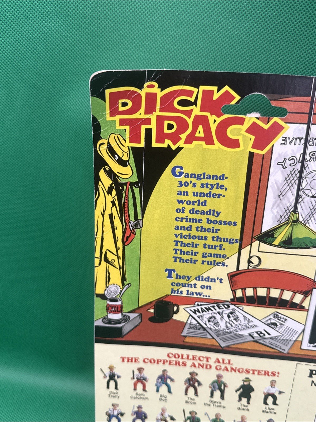 VINTAGE 1990 PLAYMATES DICK TRACY ITCHY COPPERS AND GANGSTERS NEW SEALED FIGURE - toyscardscomics