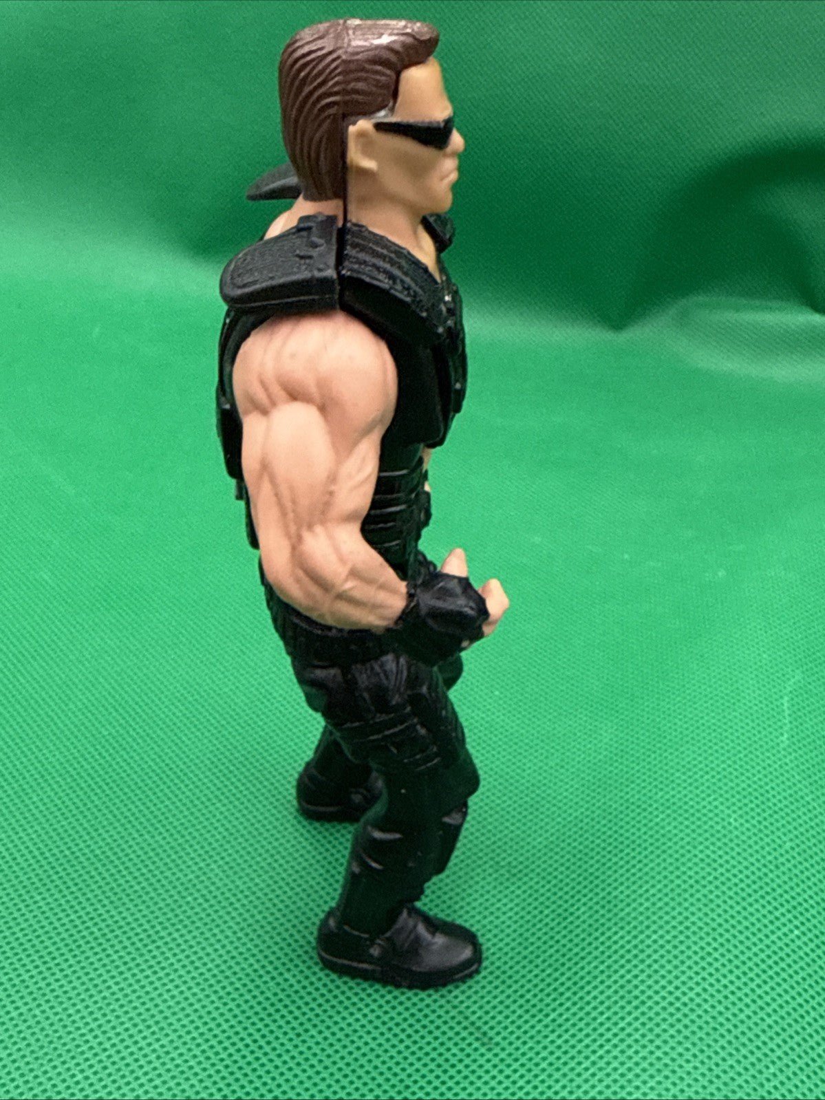 VINTAGE 1992 TERMINATOR SECRET WEAPON ACTION FIGURE LOOSE - KENNER - toyscardscomics