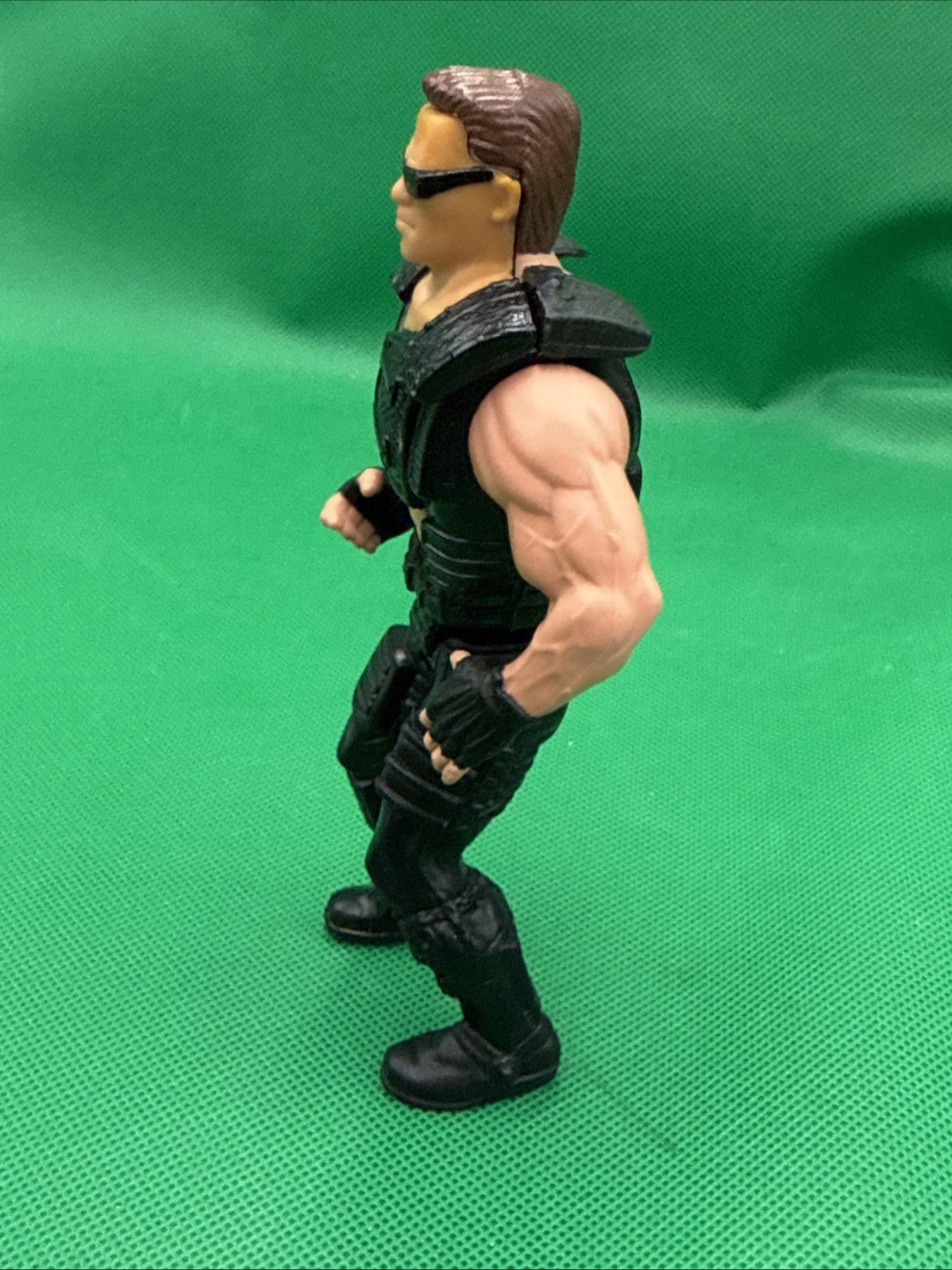 VINTAGE 1992 TERMINATOR SECRET WEAPON ACTION FIGURE LOOSE - KENNER - toyscardscomics