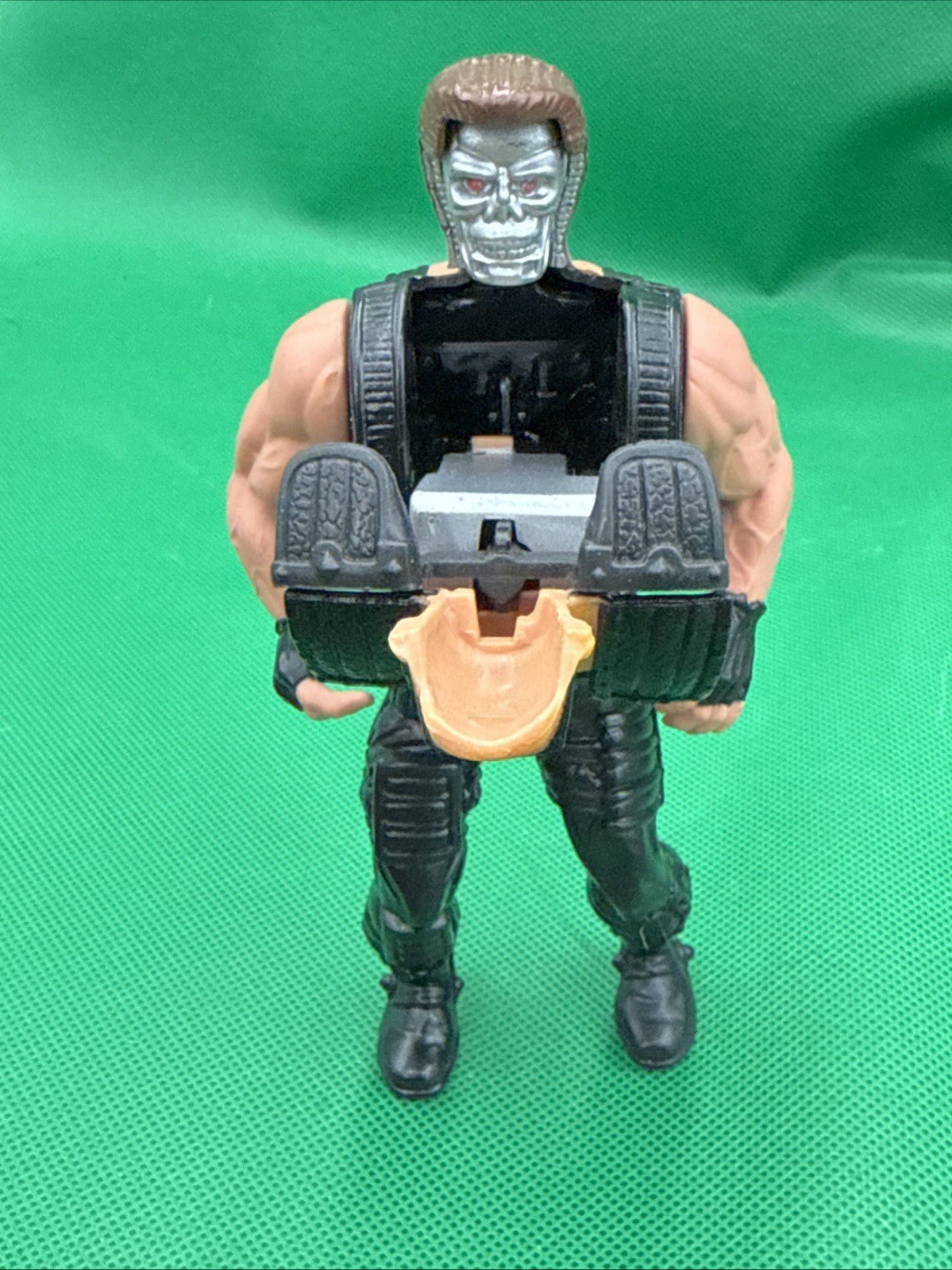 VINTAGE 1992 TERMINATOR SECRET WEAPON ACTION FIGURE LOOSE - KENNER - toyscardscomics