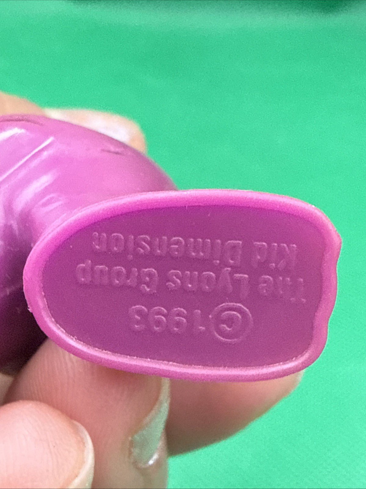 Vintage 1993 Barney PVC Figure - toyscardscomics