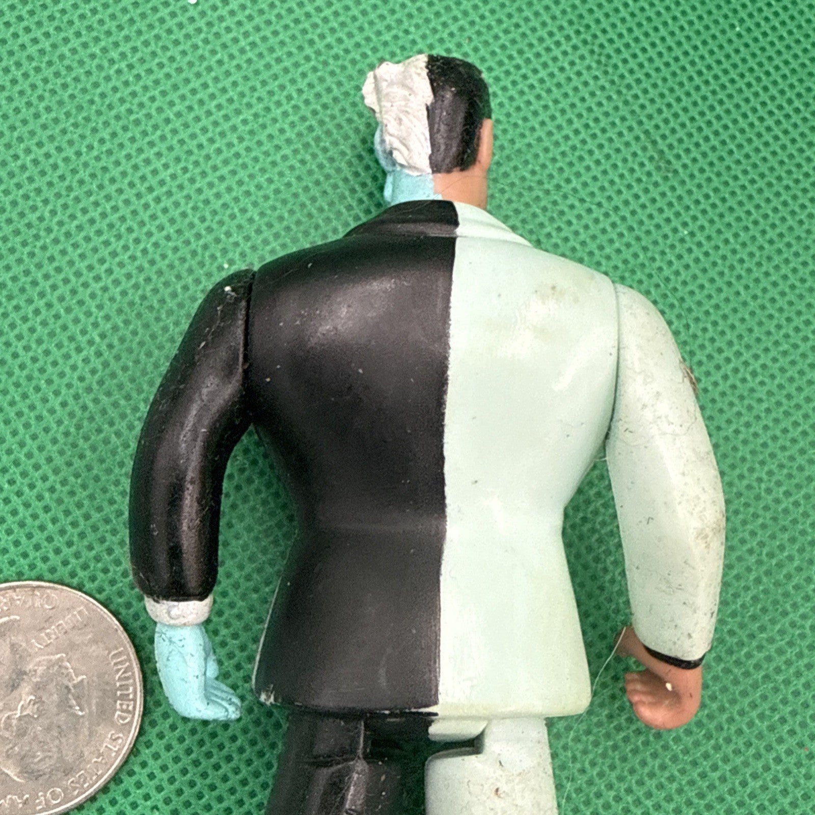 Vintage 1993 DC Comics Batman Harvey Dent Two Face Kenner Action Figure Toy 5” - toyscardscomics