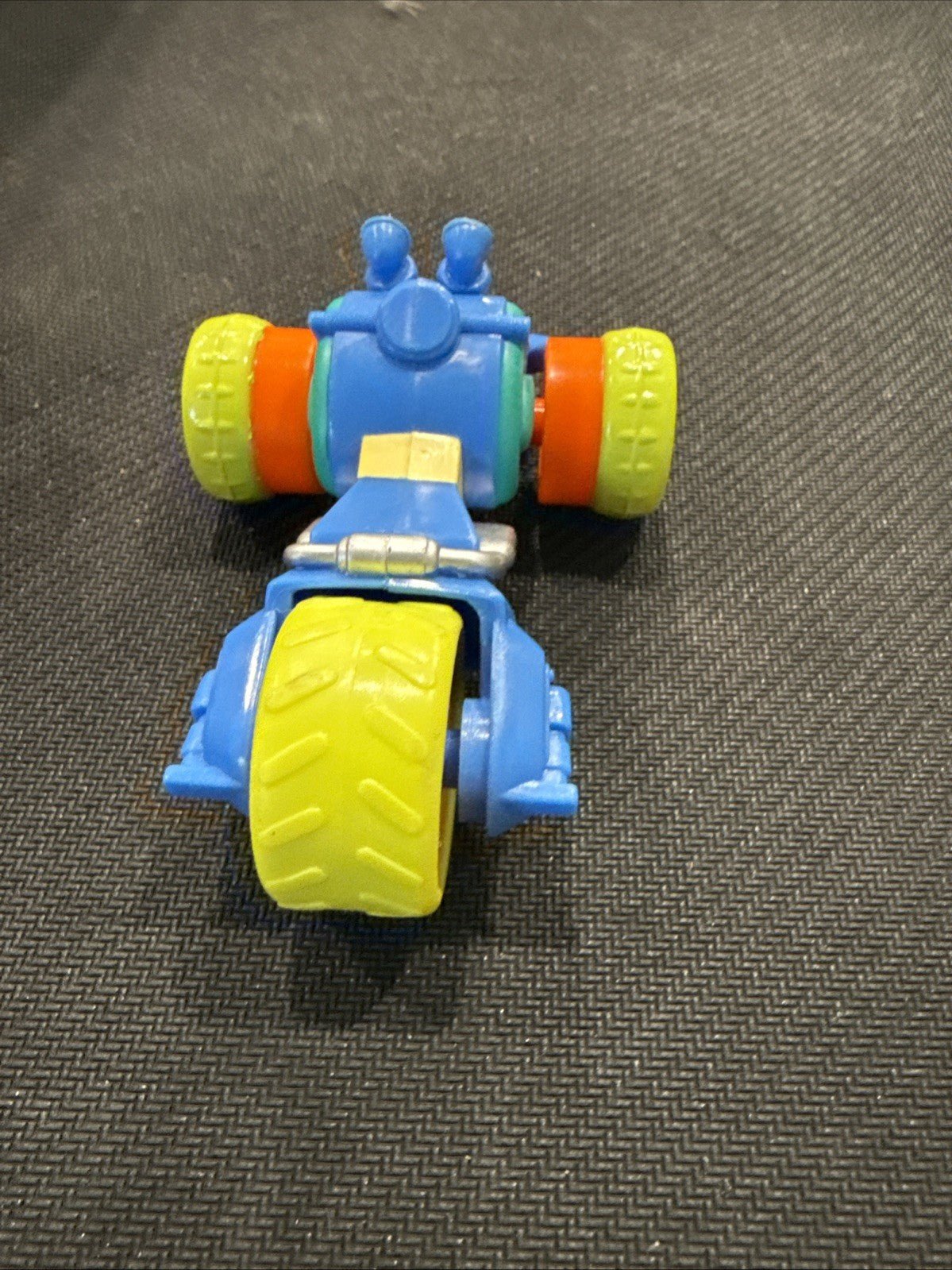 Vintage 2000 Burger King Kids Meal Cubix Robots for Everyone Maximix Locomotor - toyscardscomics