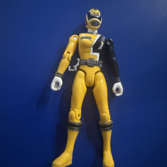 Vintage Bandai Yellow Power Ranger 5 - 1/2” Vinyl Figure - toyscardscomics