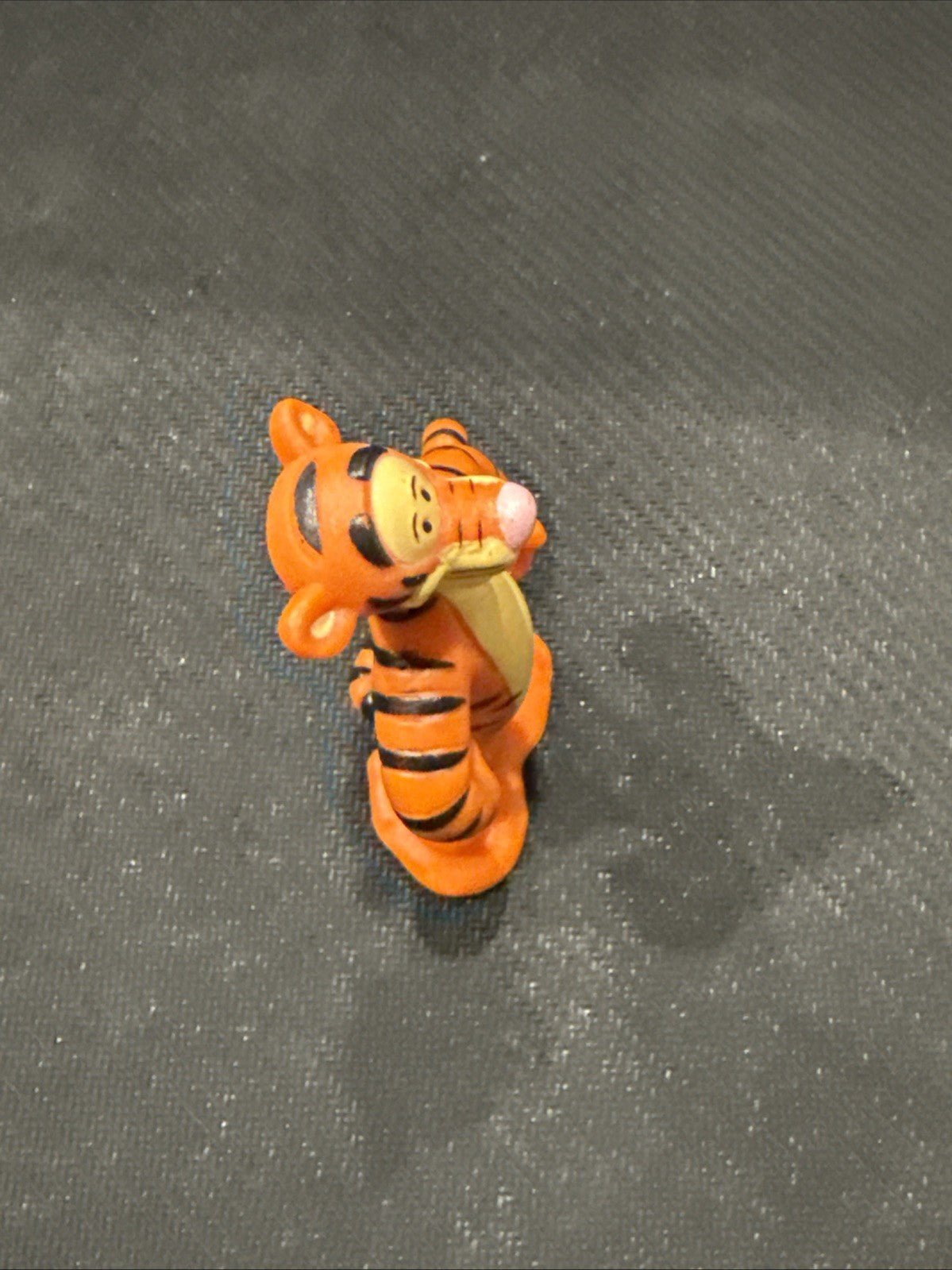 Vintage Disney Tigger Winnie The Pooh Figure Vinyl 3” - toyscardscomics