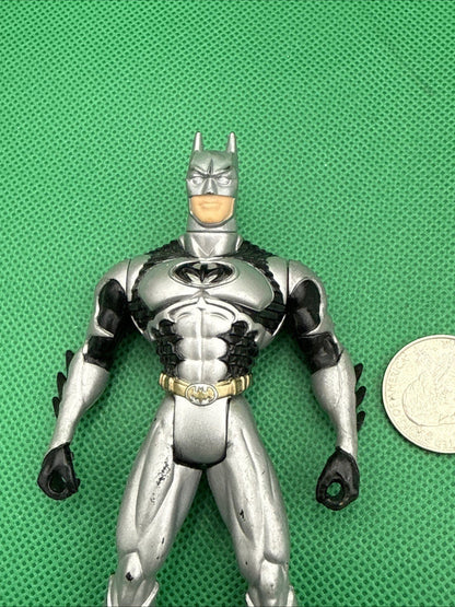 Vintage Kenner 1997 DC Comics Blast - Wing 5” Batman Action Figure Silver & Black - toyscardscomics