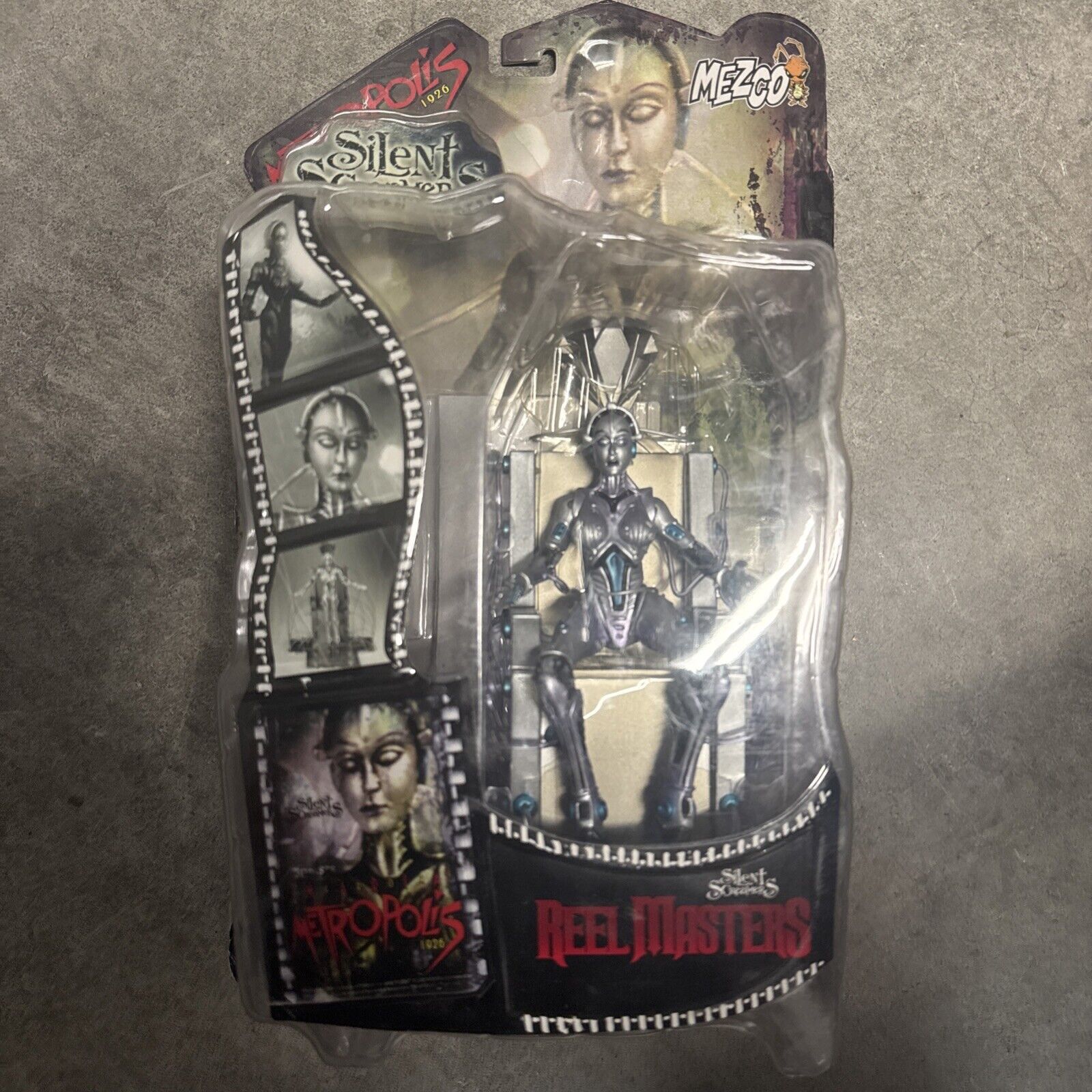 VINTAGE MARIA Metropolis 1926 Figure Silent Screamers Reel Masters MEZCO - toyscardscomics