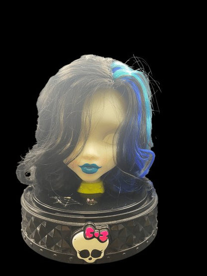 Vintage Monster High Large Head Bust Make-Up Modeling Head Just Play LLC 2014 - toyscardscomics