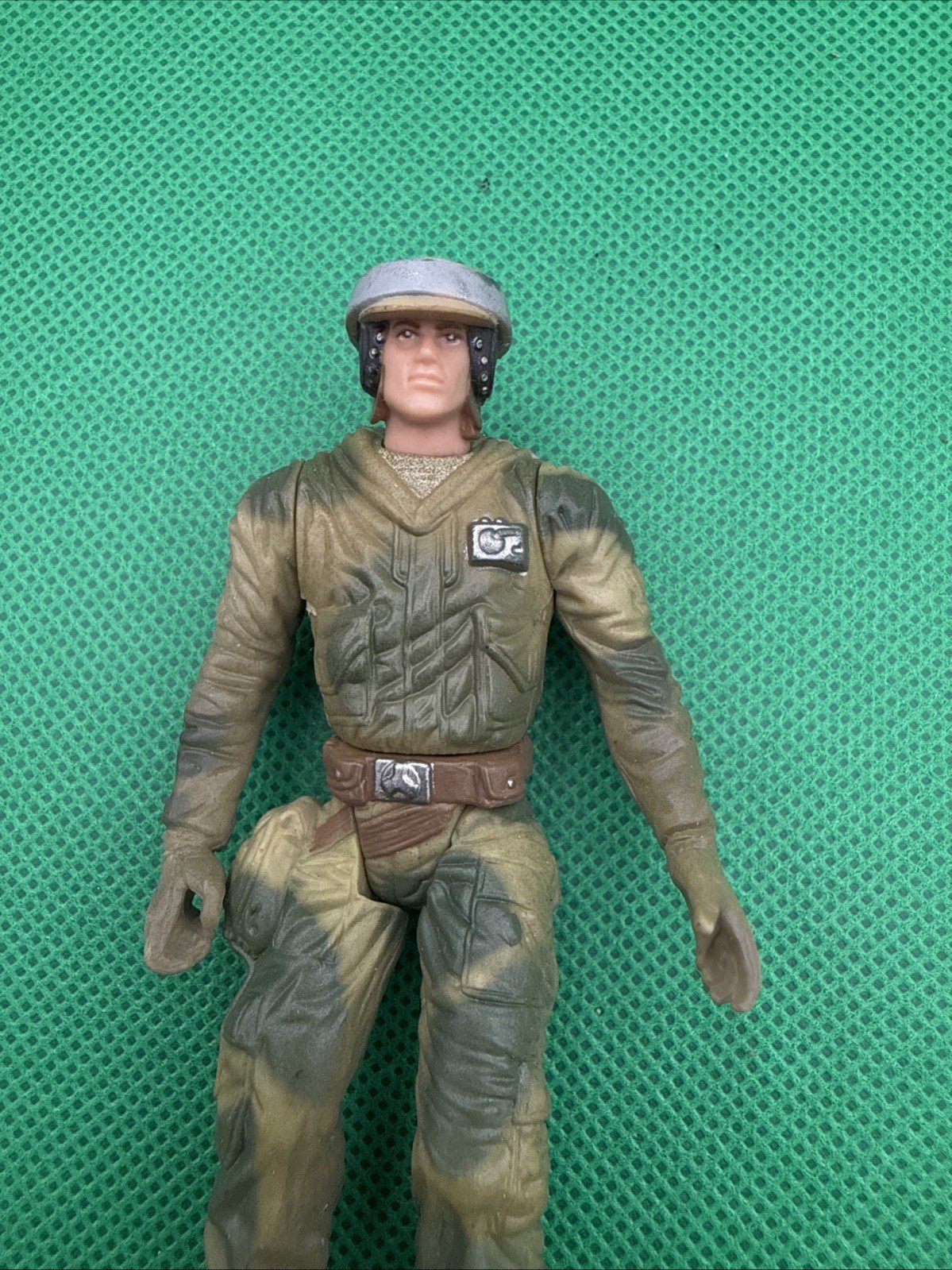 Vintage Star Wars Endor Rebel 4" Action Figure - toyscardscomics