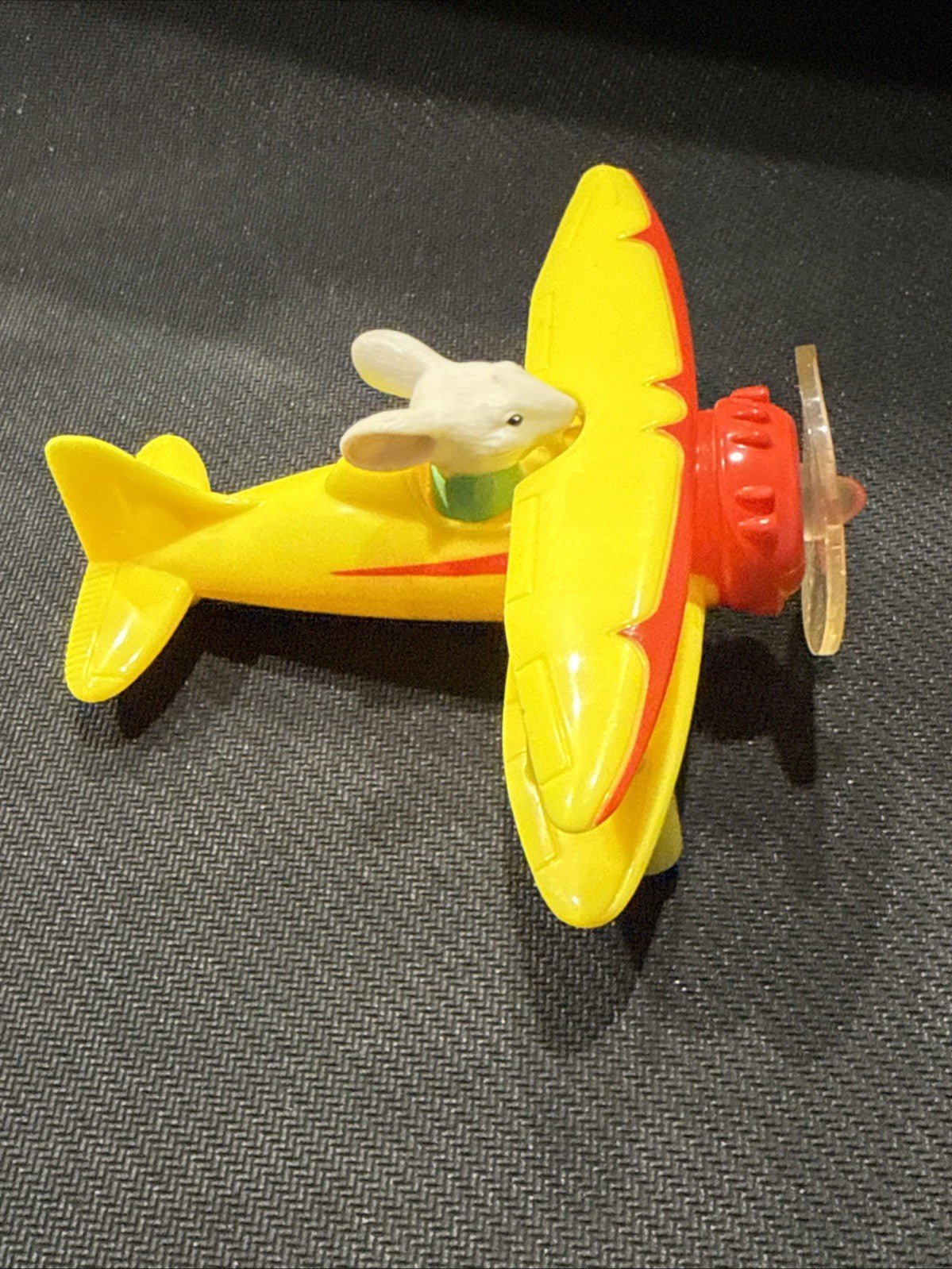 Vintage Stuart Little 2 Wendys Toy 2002 Movie Action Figure Collectible Airplane - toyscardscomics