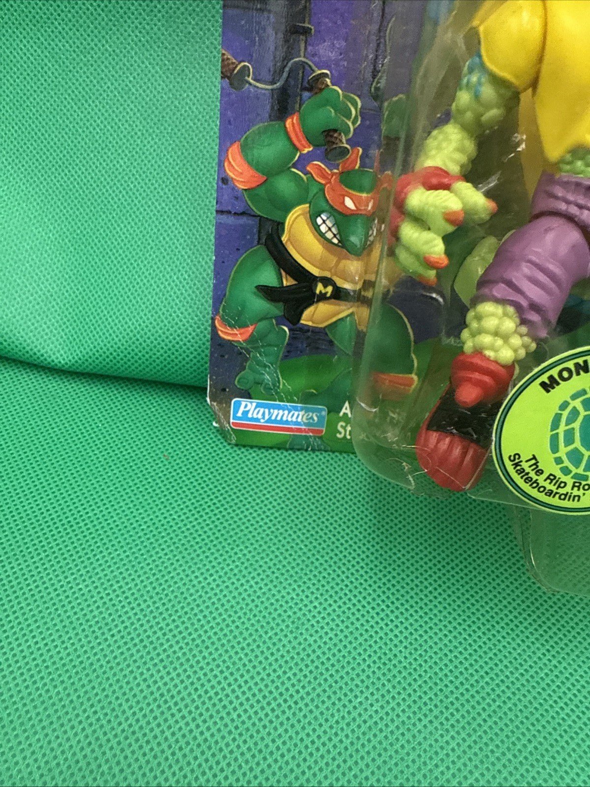 Vintage TMNT Teenage Mutant Ninja Turtles MONDO GECKO with Card Playmates 1994 - toyscardscomics
