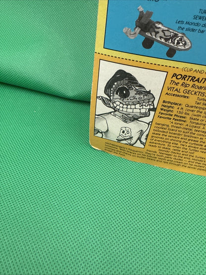 Vintage TMNT Teenage Mutant Ninja Turtles MONDO GECKO with Card Playmates 1994 - toyscardscomics