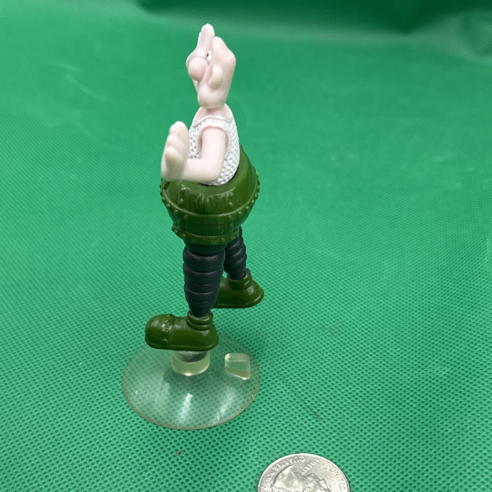 Vintage Wallace Figure Wallace and Gromit Wrong Trousers Suction 1989 Applause - toyscardscomics