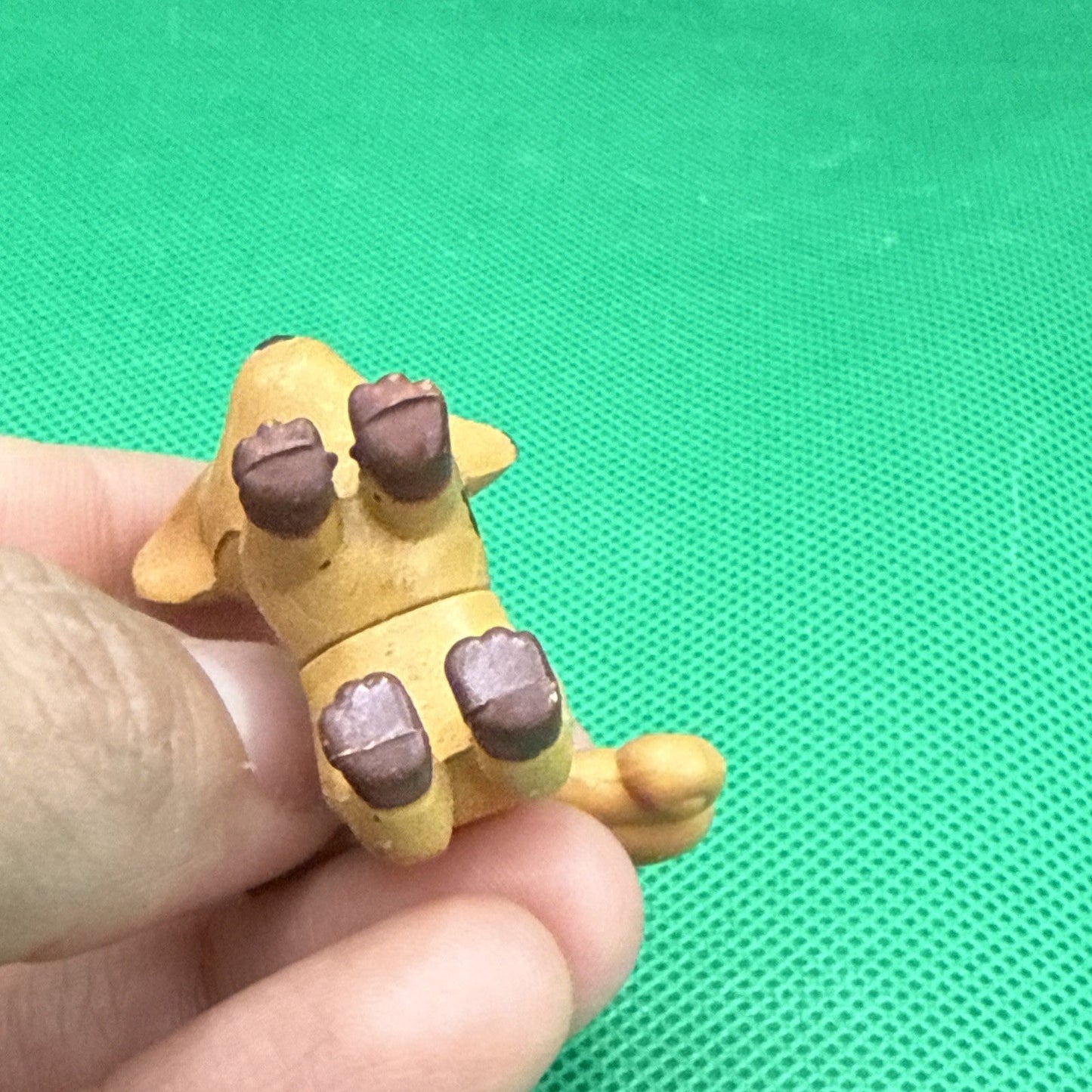 Vulpix TOMY Pokemon Figure CGTSJ 1999 Nintendo 2" - Vintage Authentic - toyscardscomics