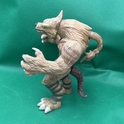 Wizards ShogaKuKan Mitsui - Kids *Werewolf* 6", Hasbro 2003 Rare - toyscardscomics