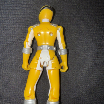 Yellow Ranger 5.5" Bandai 2006 Action Figure Power Rangers Operation Overdrive - toyscardscomics